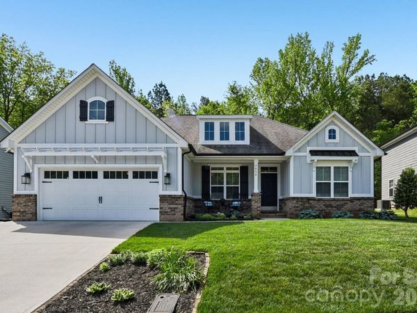 2668 Poplar Cove Drive NW, Concord, NC 28027