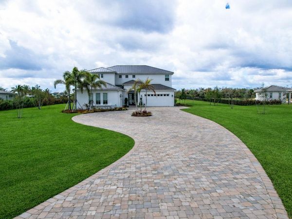20060 SE Bridgewater Drive, Jupiter, FL 33458