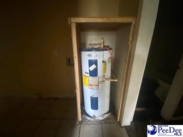 805 Commander Street Photo 12