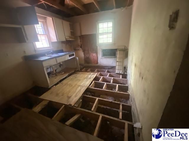 805 Commander Street Photo 23