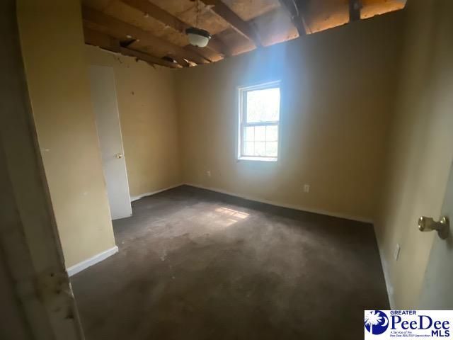 805 Commander Street Photo 5