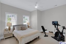 1510 Brentwood Drive Unit B photo 4