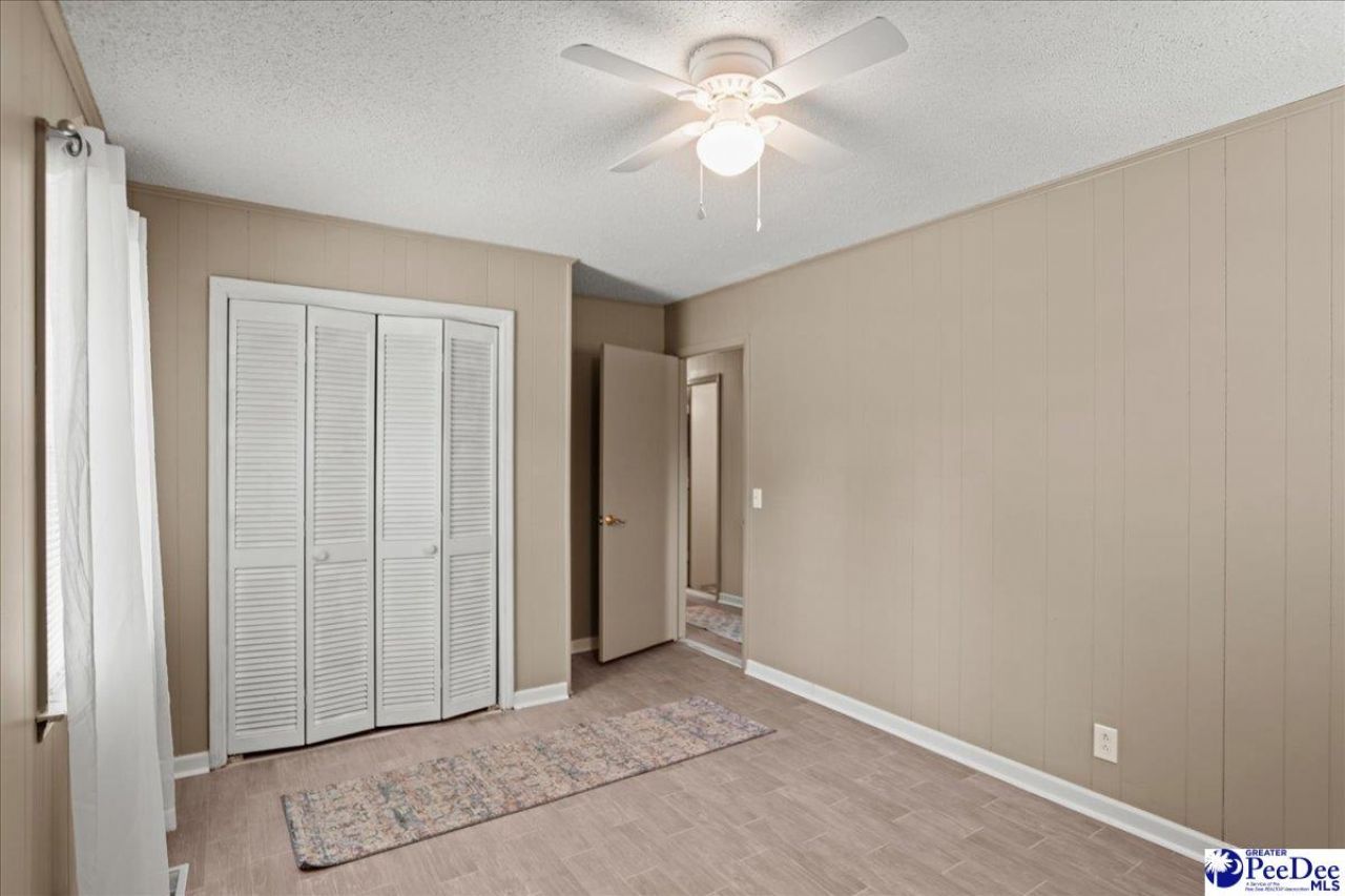 129 S Fifth St Photo 18