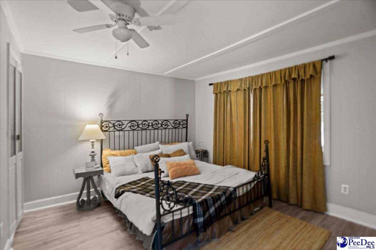 129 S Fifth St Photo 25