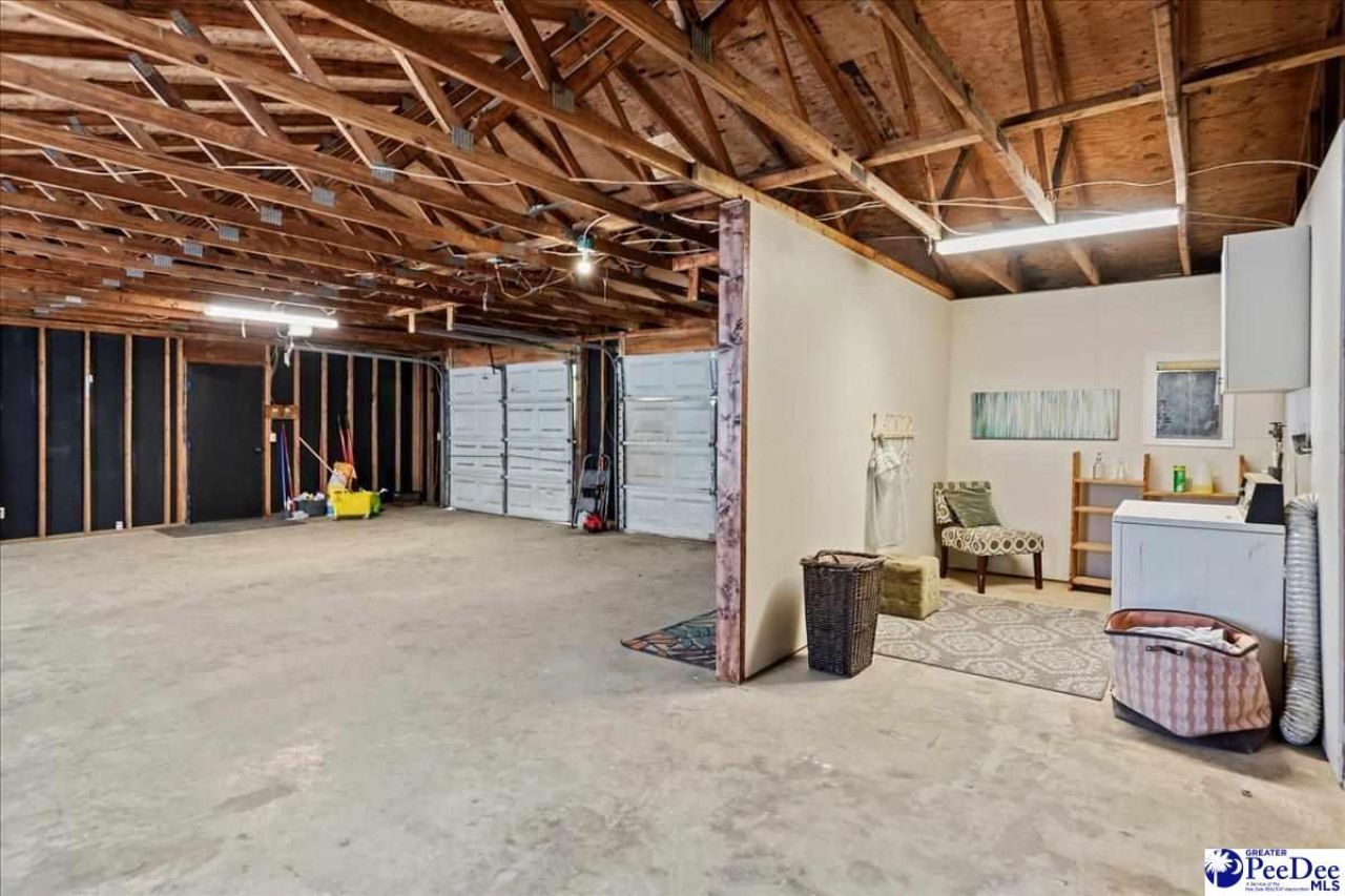 129 S Fifth St Photo 31