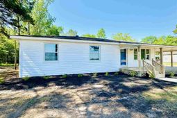 3681 Sumter Hwy photo 4