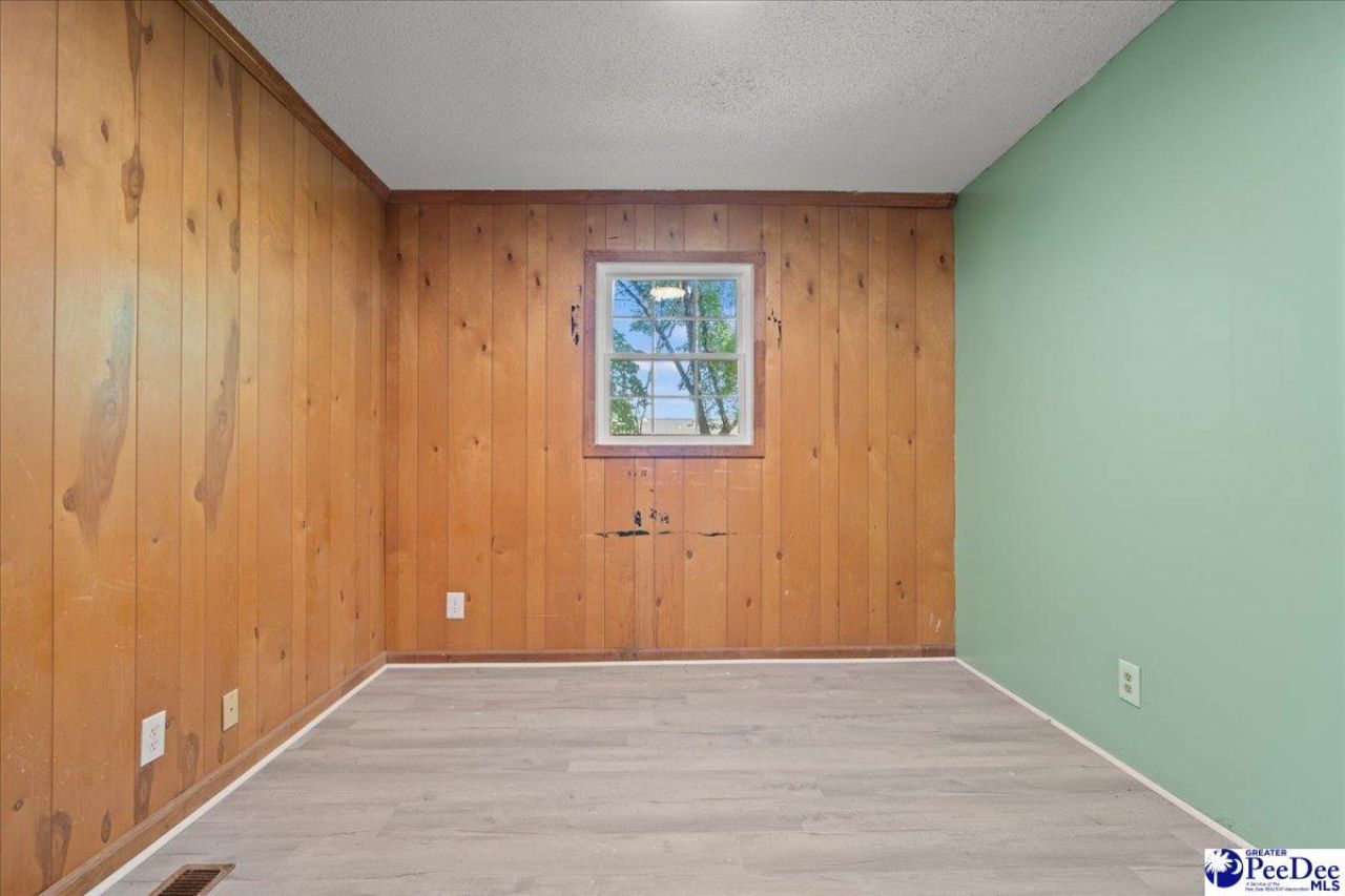 1116 Lewis Lane Photo 14