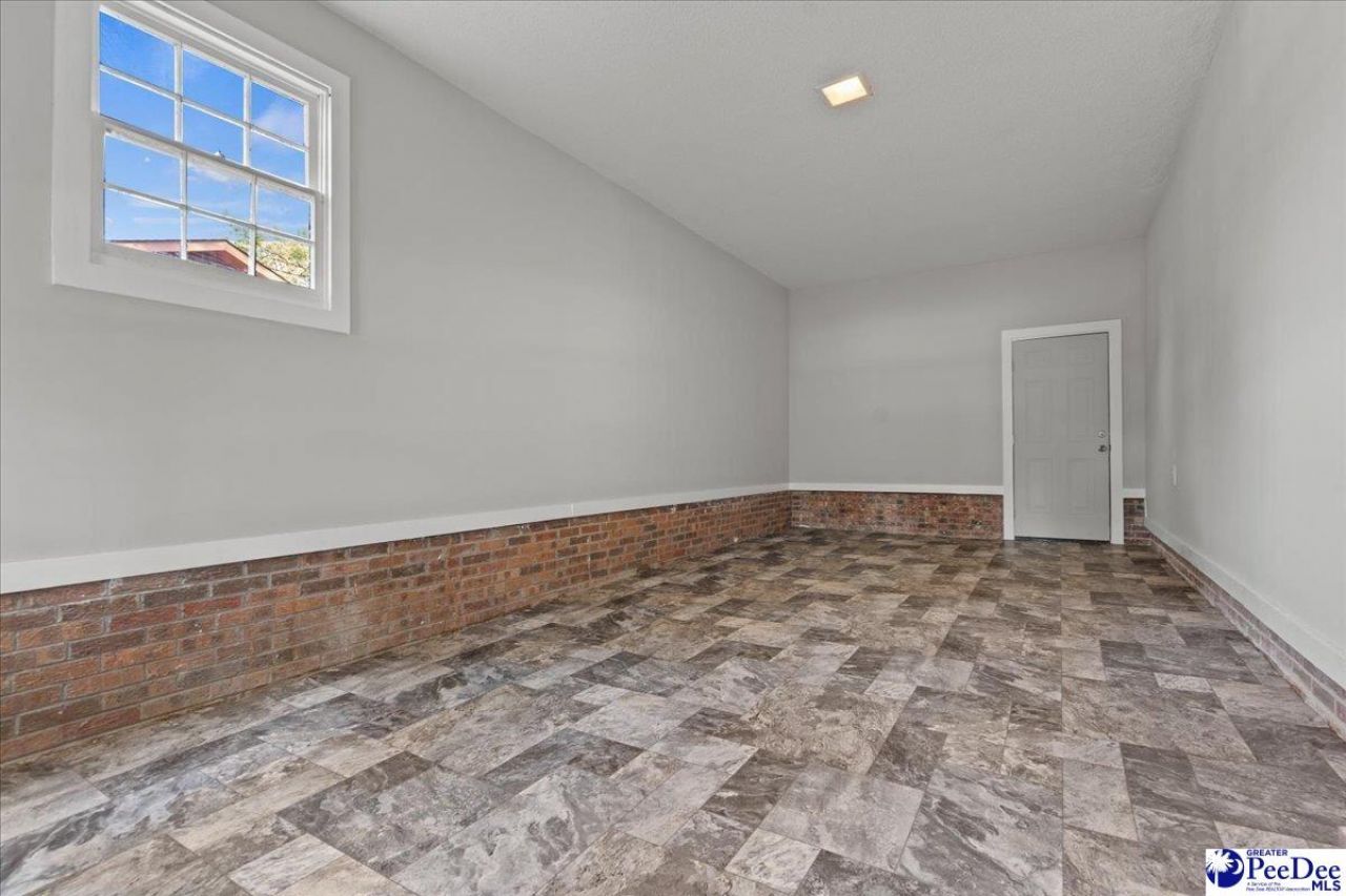 1116 Lewis Lane Photo 25