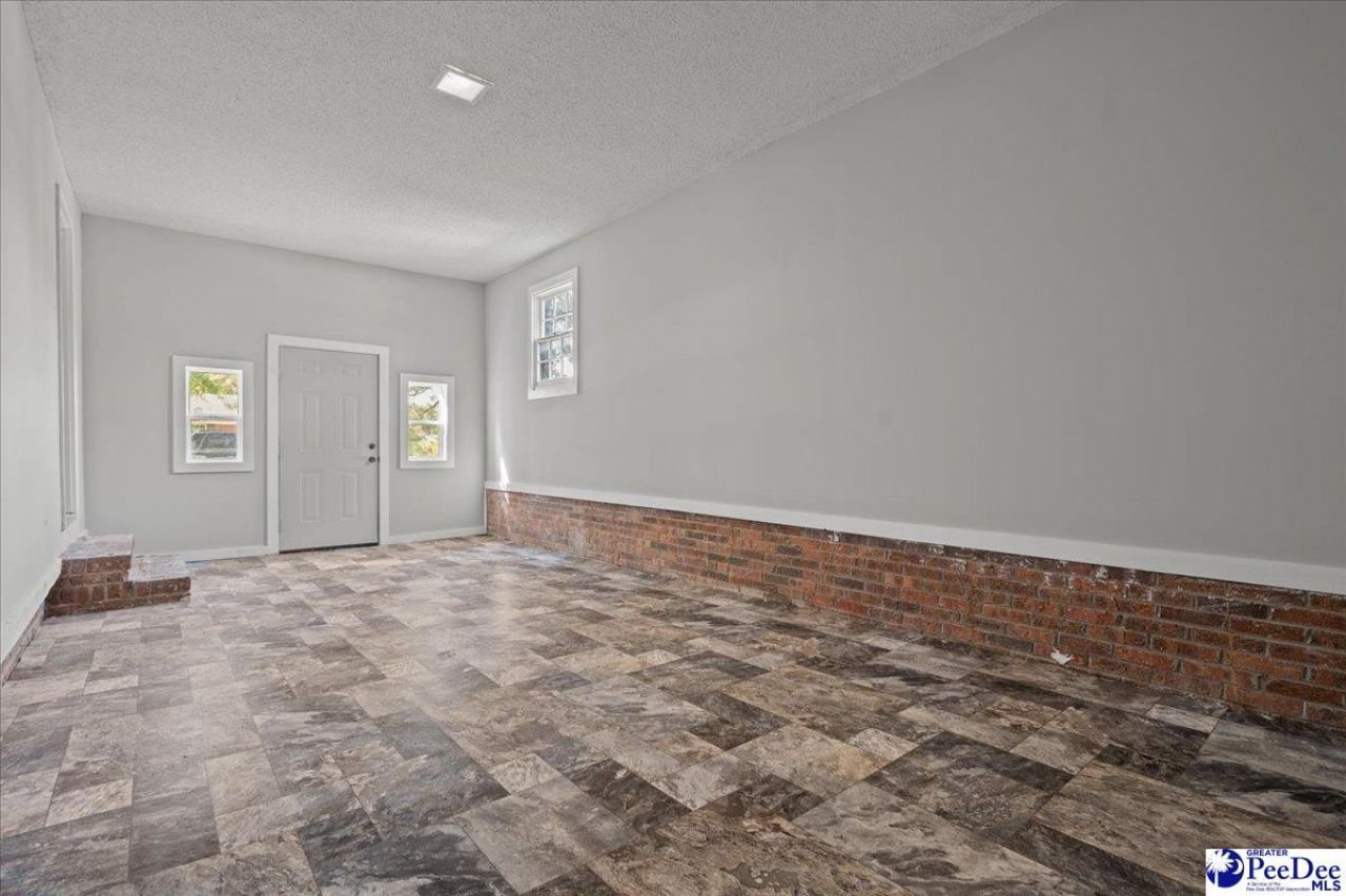 1116 Lewis Lane Photo 26