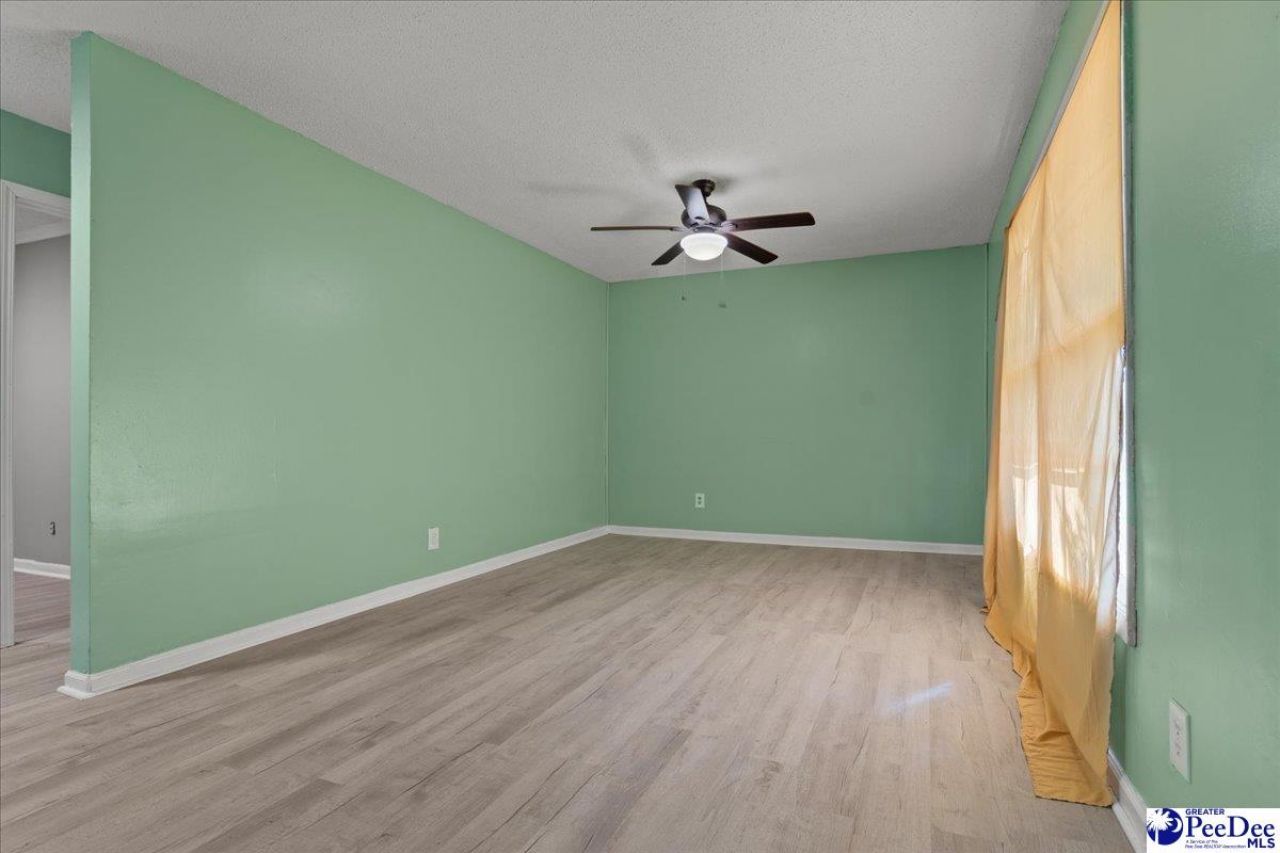 1116 Lewis Lane Photo 7