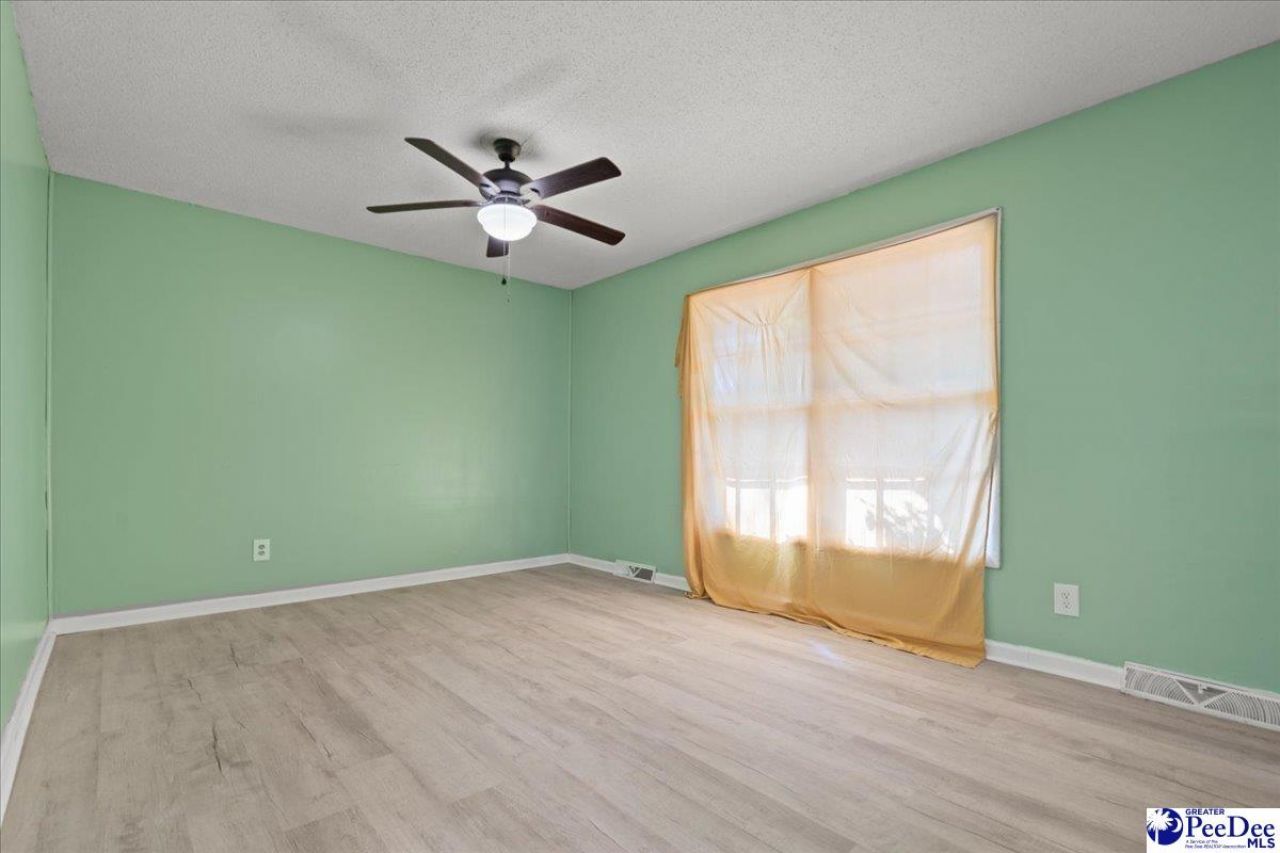 1116 Lewis Lane Photo 8