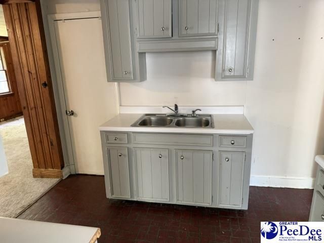 425 Winston Street Photo 10