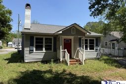 425 Winston Street photo 4