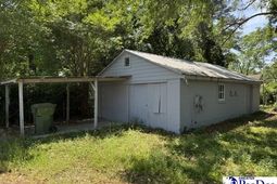 425 Winston Street photo 4