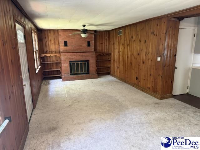 425 Winston Street Photo 9