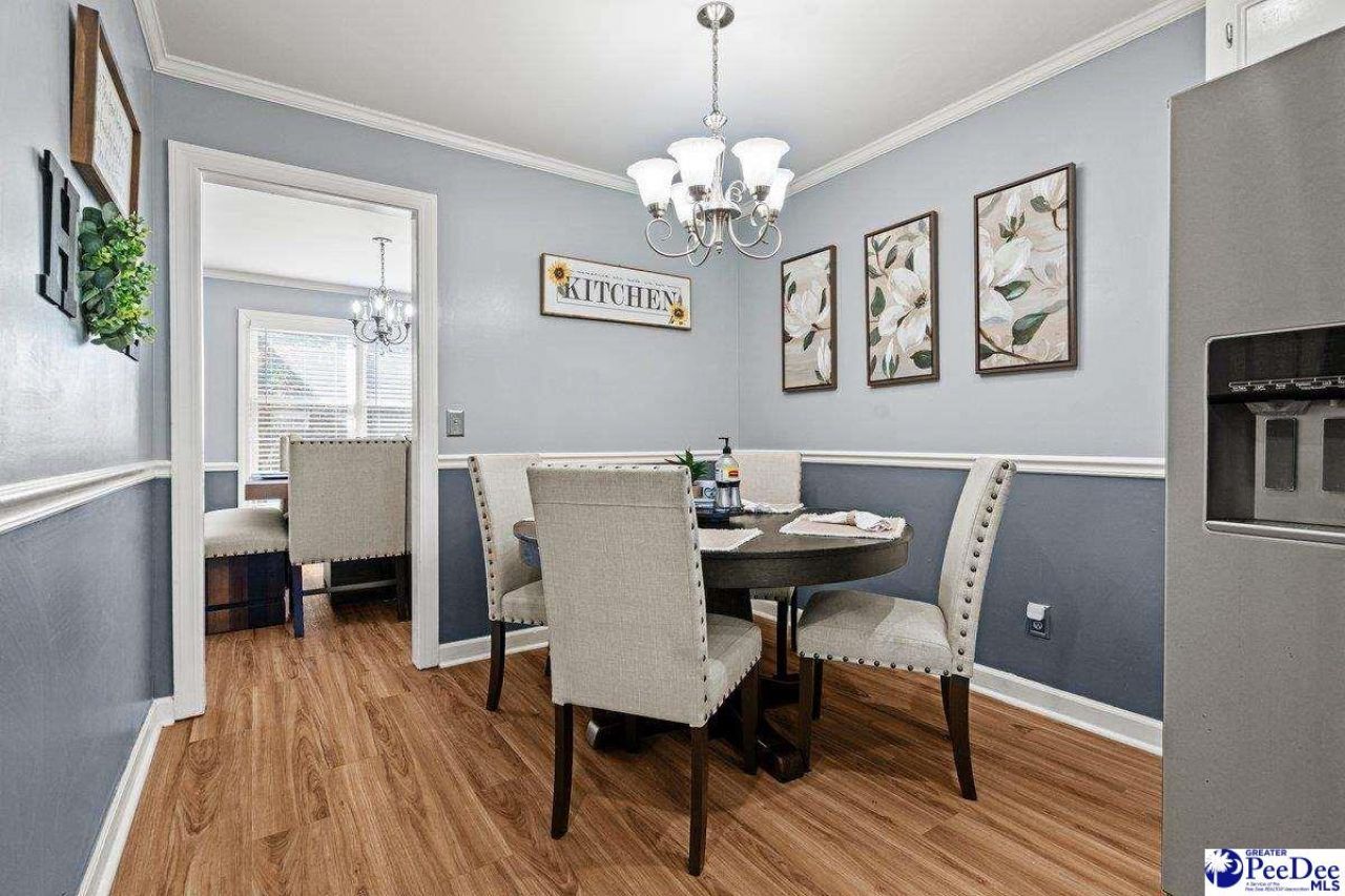 363 S Barrington Dr Photo 11