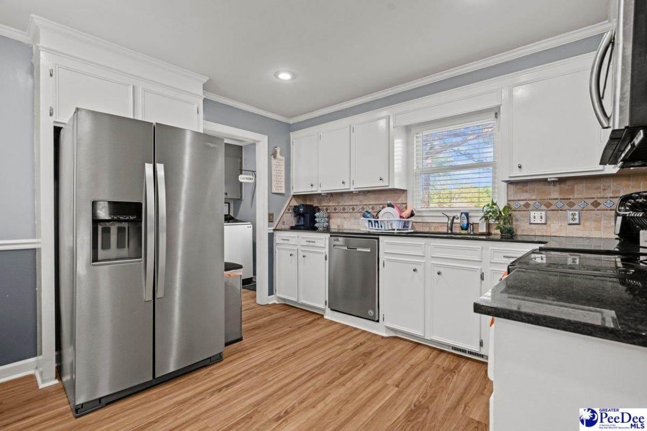 363 S Barrington Dr Photo 12