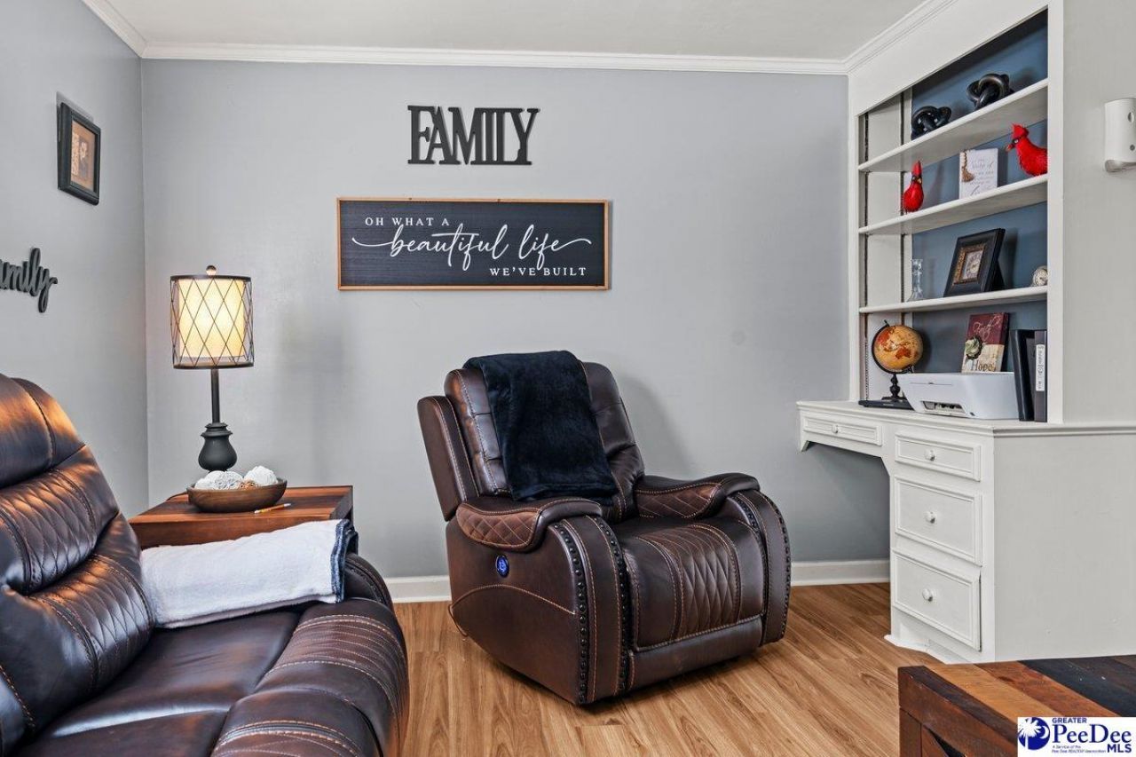 363 S Barrington Dr Photo 21