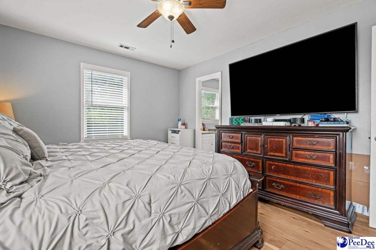 363 S Barrington Dr Photo 30