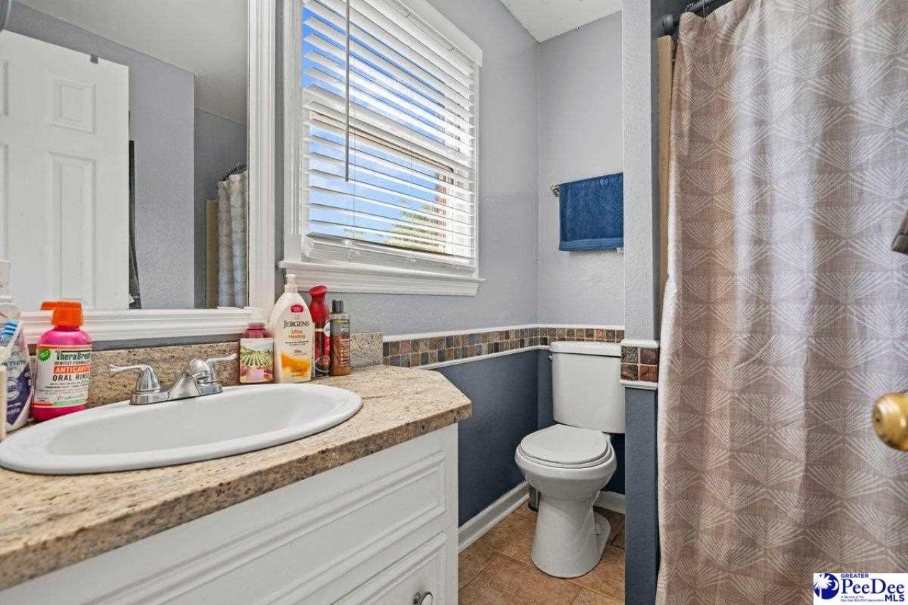 363 S Barrington Dr Photo 32