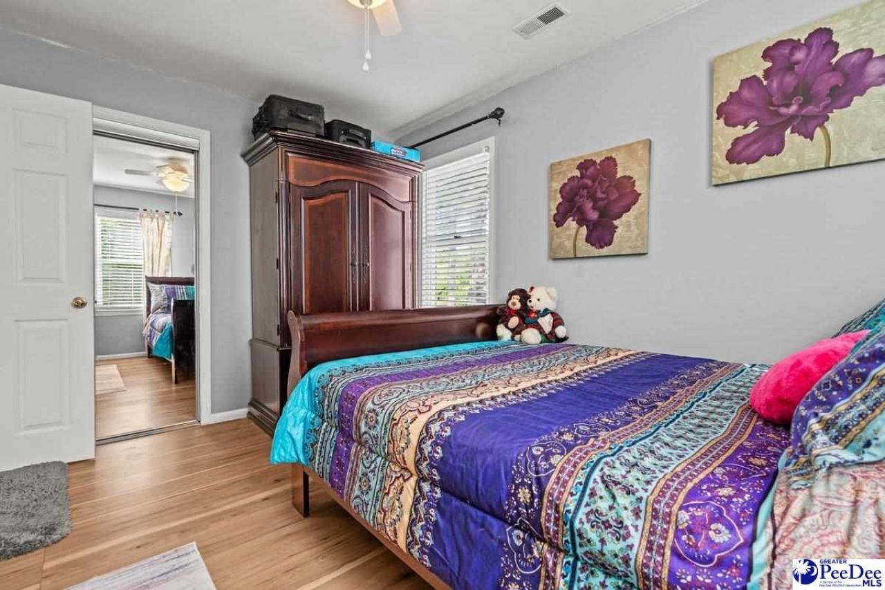 363 S Barrington Dr Photo 35