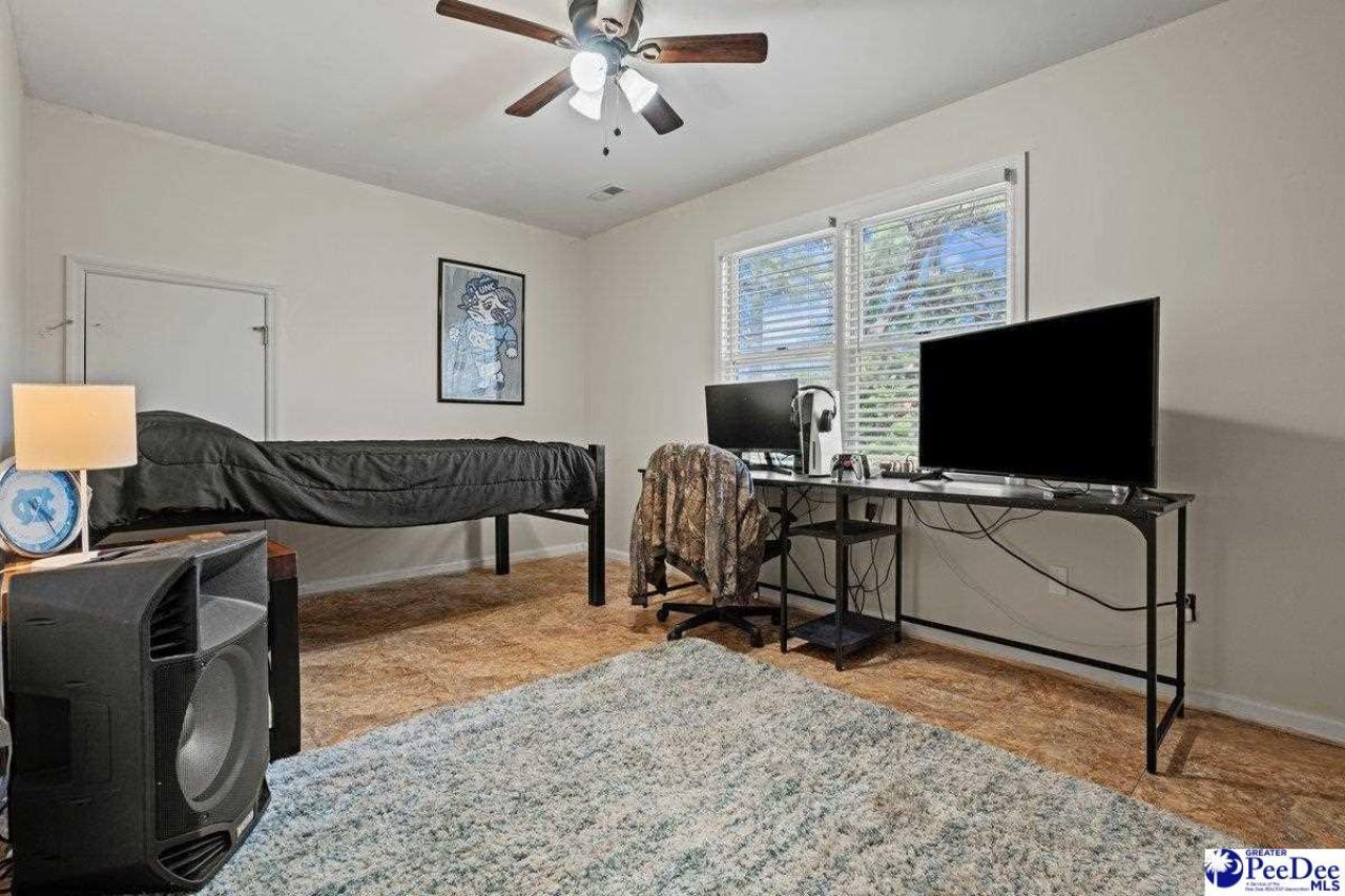 363 S Barrington Dr Photo 36