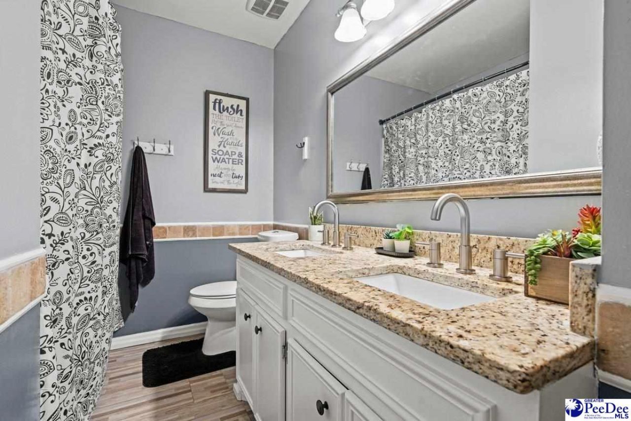 363 S Barrington Dr Photo 38