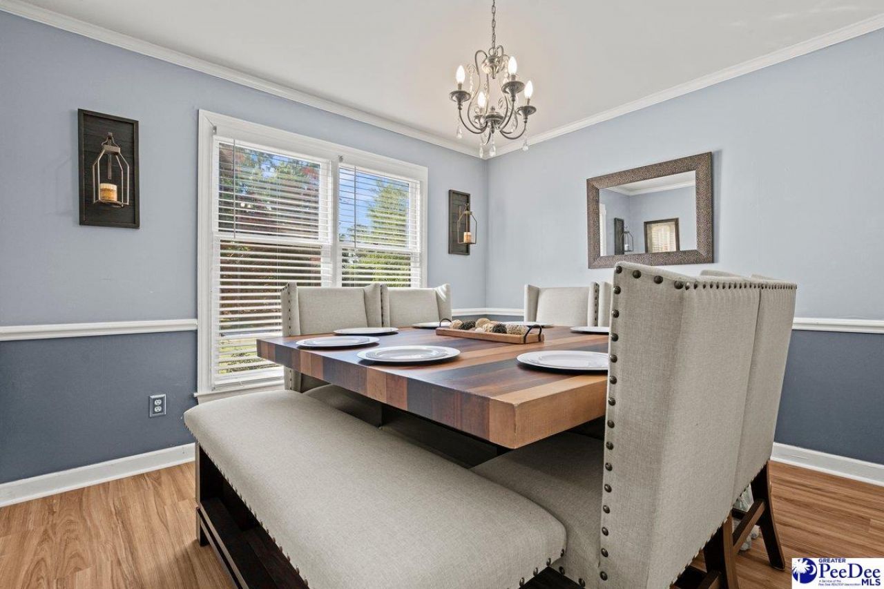 363 S Barrington Dr Photo 9