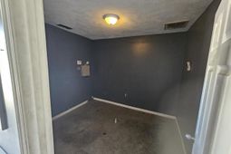 118 SE Railroad Avenue photo 4