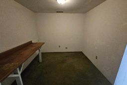 118 SE Railroad Avenue photo 4