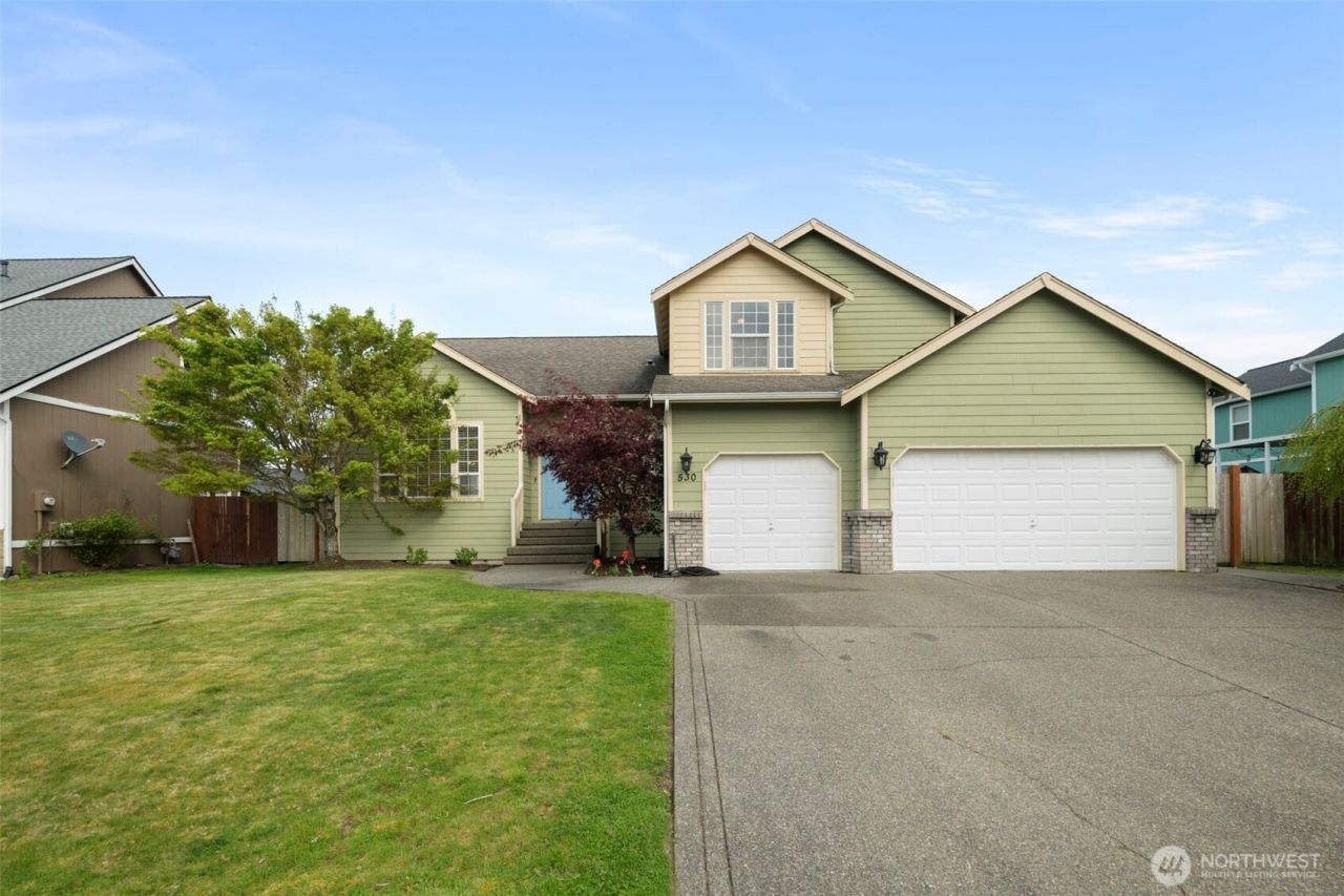 530 Hackmann Street , Buckley, WA 98321