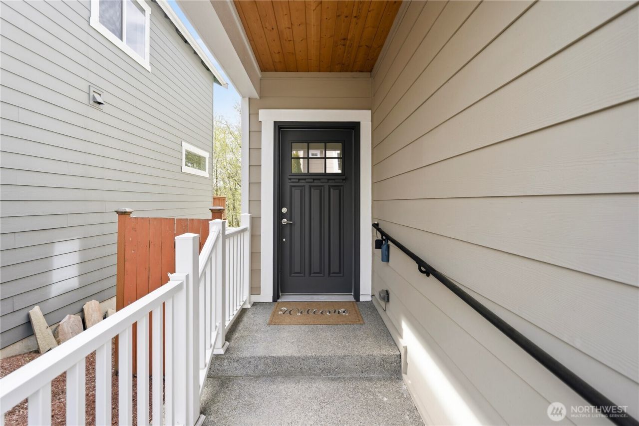 14504 17th Avenue W, Lynnwood, WA 98087