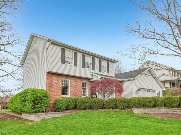 6598 N Timberidge Drive , Austintown, OH 44515