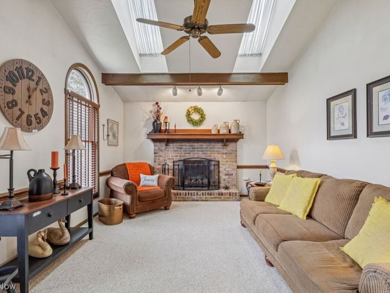 6598 N Timberidge Drive, Austintown, OH 44515 Photo 15