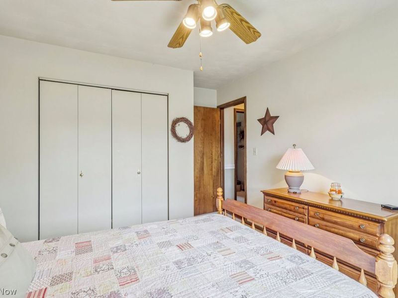 6598 N Timberidge Drive, Austintown, OH 44515 Photo 27