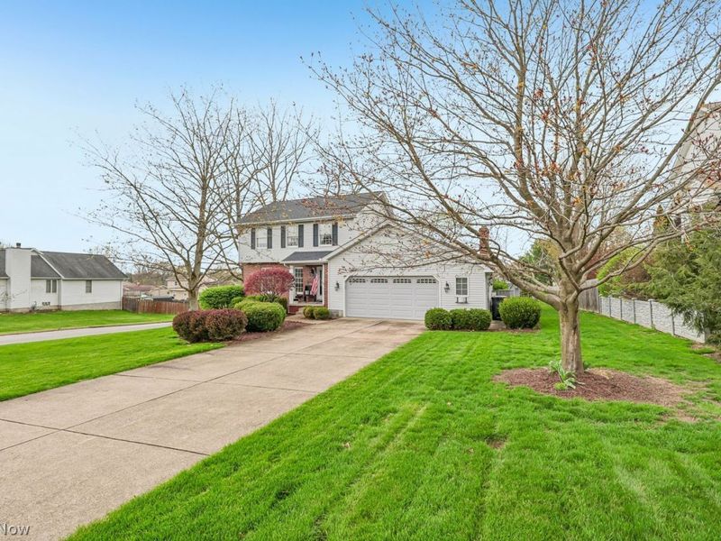 6598 N Timberidge Drive, Austintown, OH 44515 Photo 3