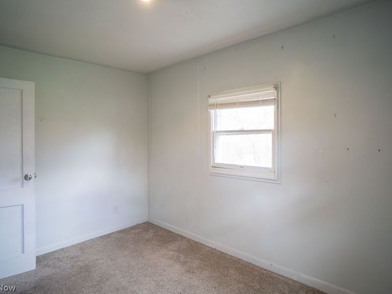 848 Schocalog Road , Akron, OH 44320 Photo 23