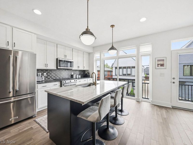 2267 W 19th Street , Cleveland, OH 44113 Photo 14