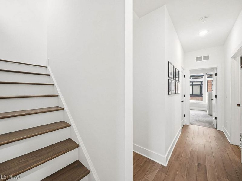 2267 W 19th Street , Cleveland, OH 44113 Photo 26