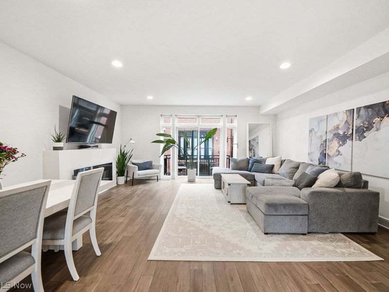 2267 W 19th Street , Cleveland, OH 44113 Photo 9