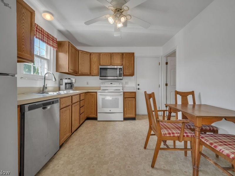 19537 Lymans Lane, Unit 53, Strongsville, OH 44149 Photo 13