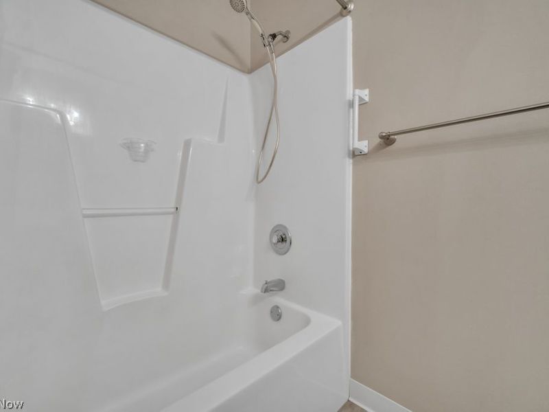 19537 Lymans Lane, Unit 53, Strongsville, OH 44149 Photo 14