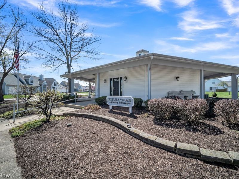 19537 Lymans Lane, Unit 53, Strongsville, OH 44149 Photo 4