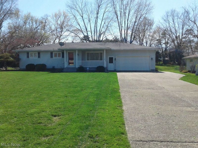 2708 Robinhood Drive , Lorain, OH 44053 Photo 1