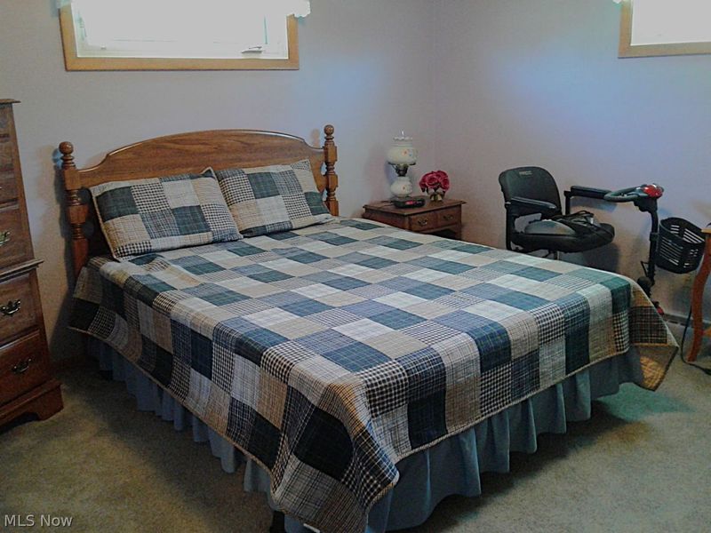 2708 Robinhood Drive , Lorain, OH 44053 Photo 16