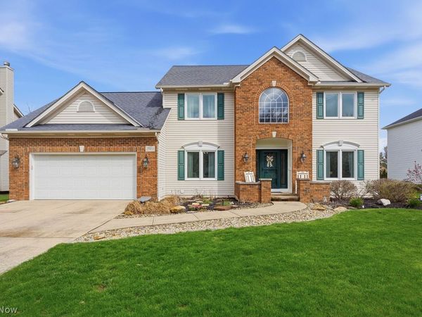 20408 Morar Circle , Strongsville, OH 44149