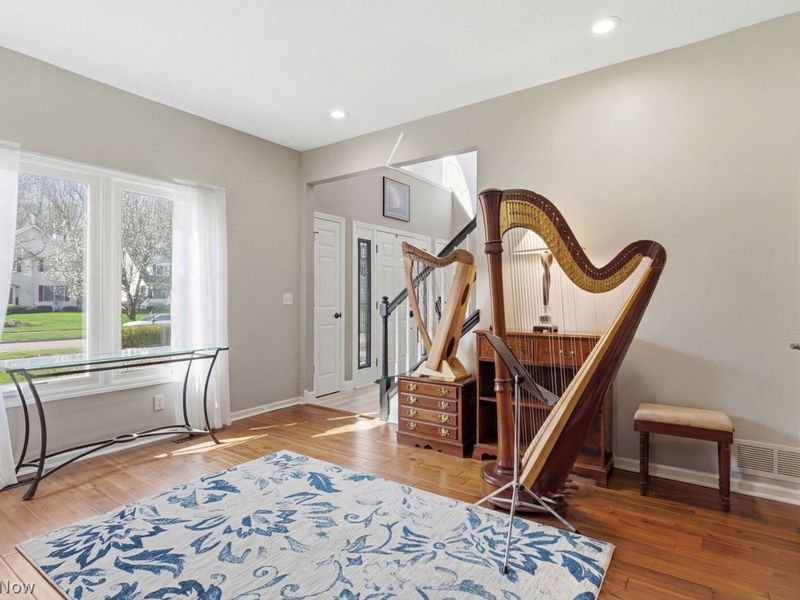 20408 Morar Circle , Strongsville, OH 44149 Photo 10