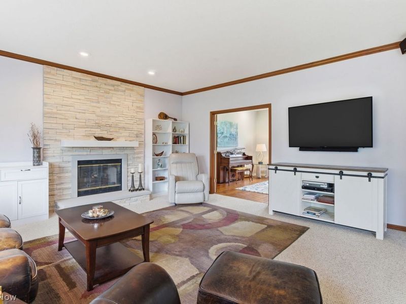 20408 Morar Circle , Strongsville, OH 44149 Photo 11