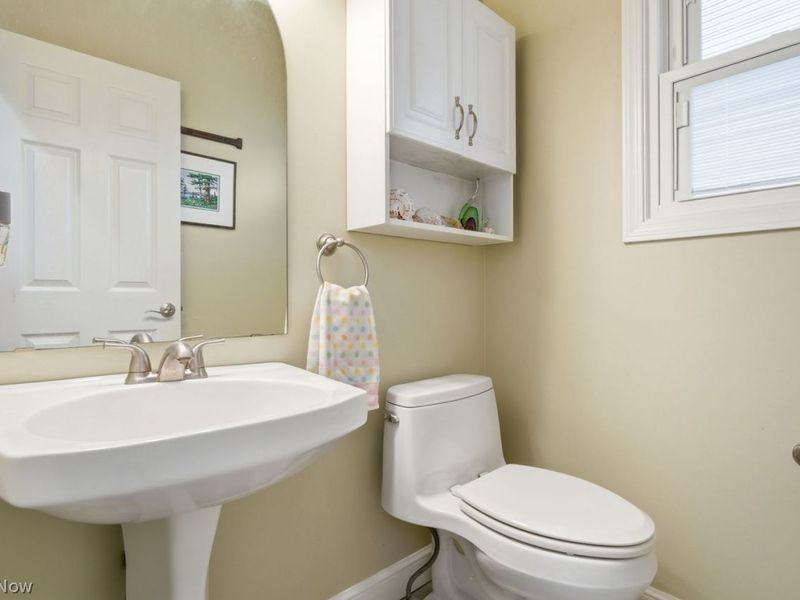 20408 Morar Circle , Strongsville, OH 44149 Photo 22