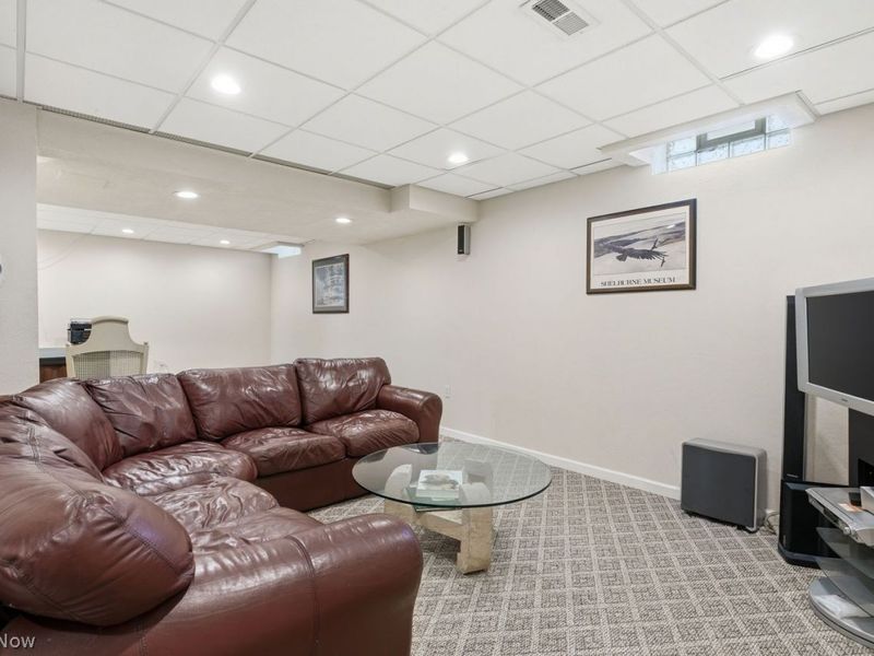 20408 Morar Circle , Strongsville, OH 44149 Photo 36